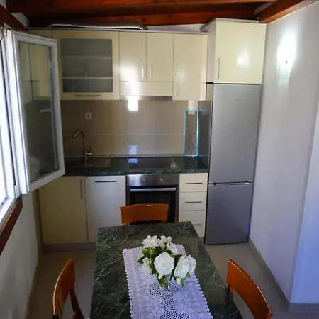 Holiday home Labinezza